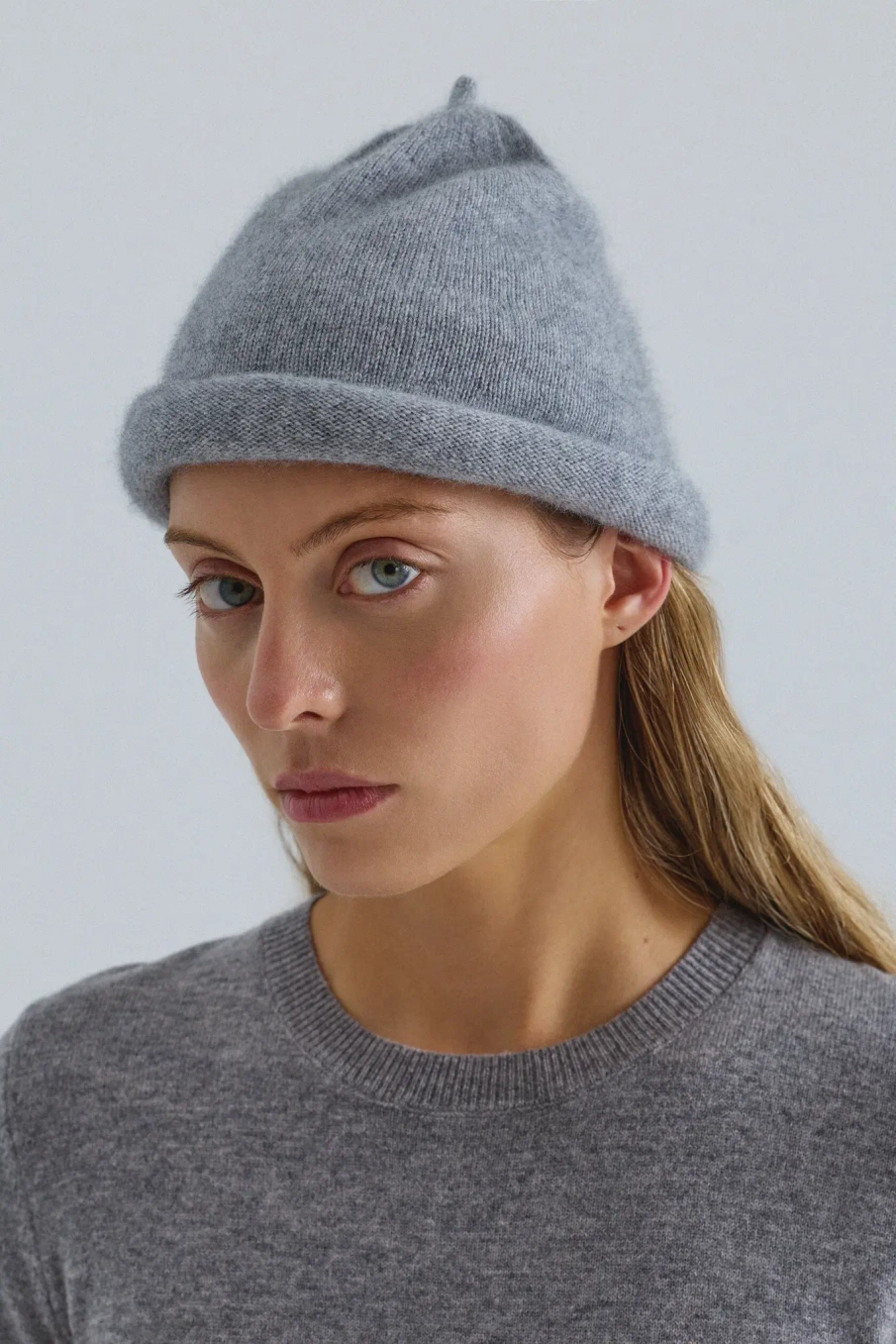 Шапка из енота Opora