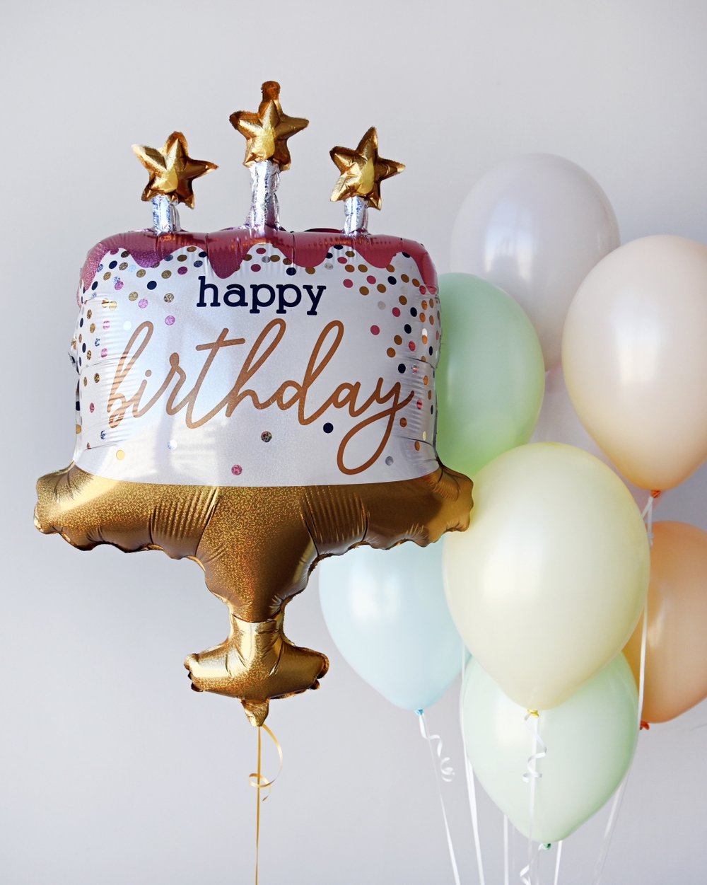 Композиция из гелиевых шаров Хэппи Бёздей