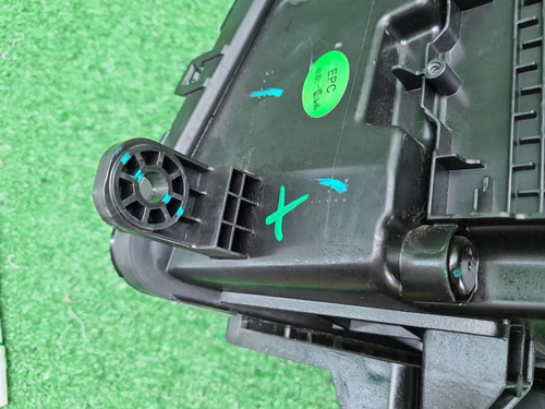 Фара правая Geely Emgrand 2 (2021-н.в.) LED