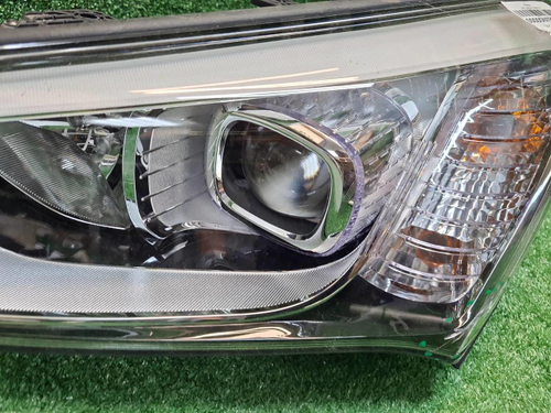 Фара левая Hyundai Santa Fe 3 DM (12-16) ксенон