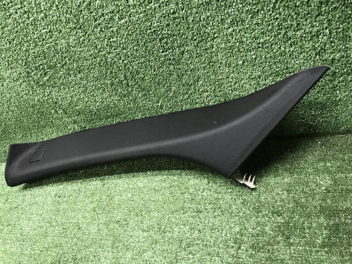 Обшивка стойки левая LR Discovery Sport (19-нв)