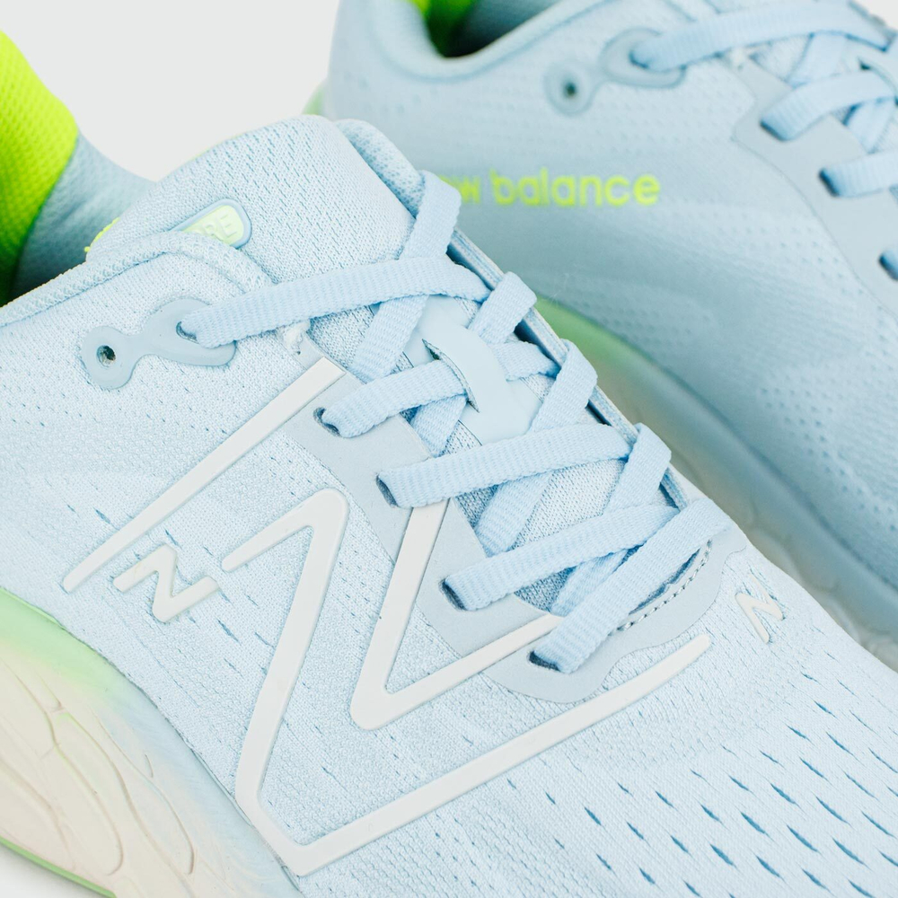Кроссовки New Balance Fresh Foam x More V4 Ice Blue Wmns