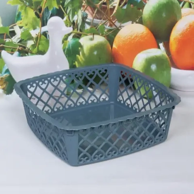 Сухарница пластиковая «Астория» 23*23*7,5см, синяя пыль