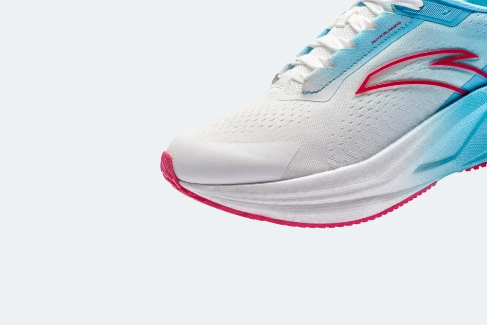 Кроссовки для бега Anta BELLERO 3 SE