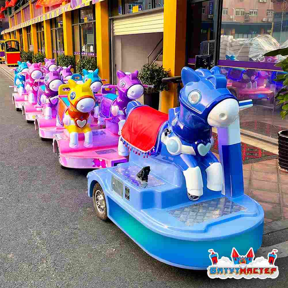 Безрельсовый паровозик «Пони» 4 платформы, 9 мест, с подсветкой