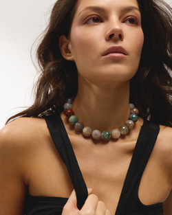 Бусы из мохового агата