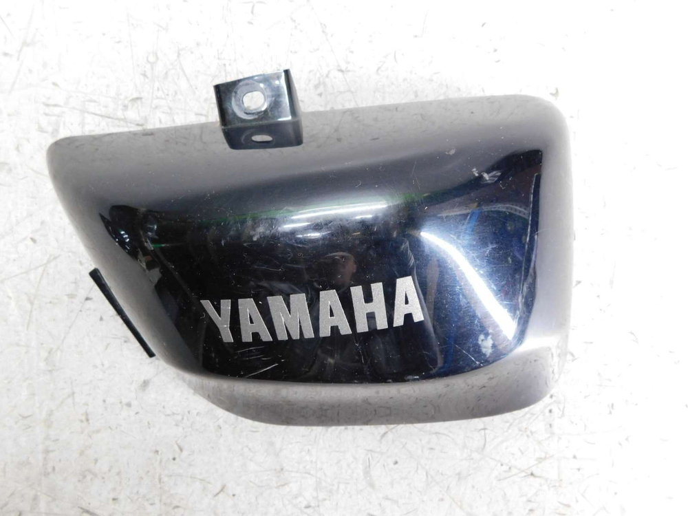 Пластик боковой правый Yamaha XV400 Virago 2GV-21721 031827