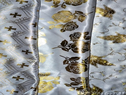 Атлас с золотым накатом