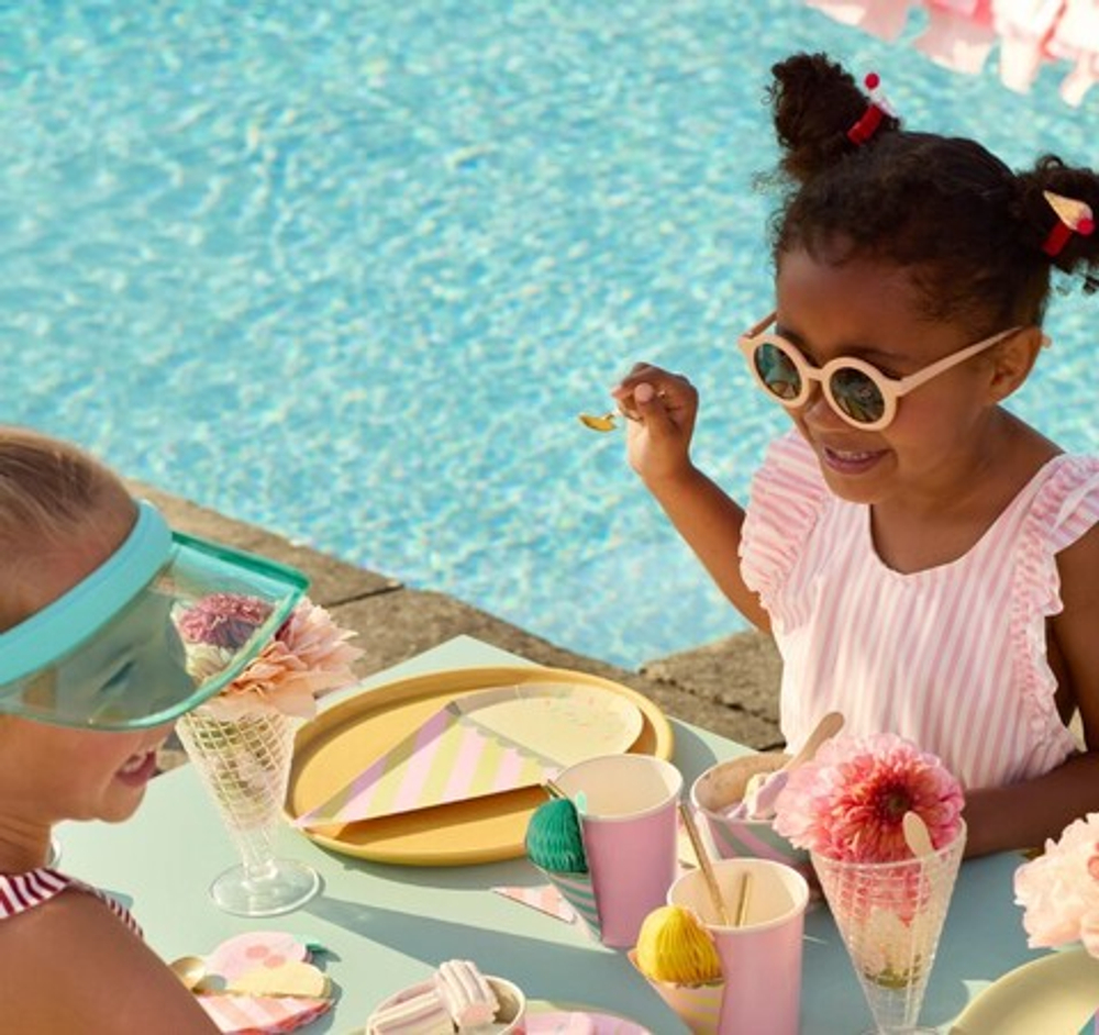 Тарелки "Мороженое" 8 шт. (26 х 16 см)