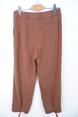 Брюки Calista модного цвета, на 46 размер