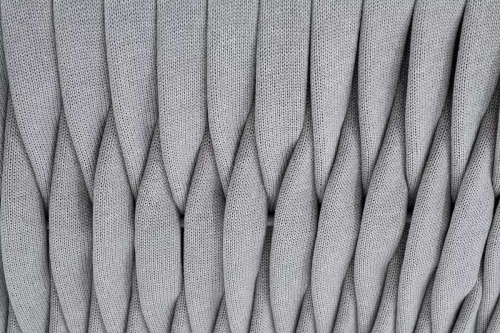 "Монако" диван 2-местный плетеный из роупа, каркас алюминий светло-серый (RAL7035) шагрень, роуп светло-серый 40 мм, ткань светло-серая