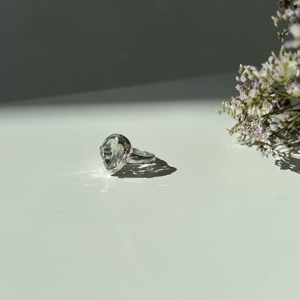 Кольцо Crystal Drop с празиолитом