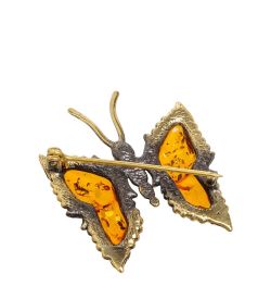 AM-1659 Брошь «Бабочка со стразом» (латунь, янтарь)