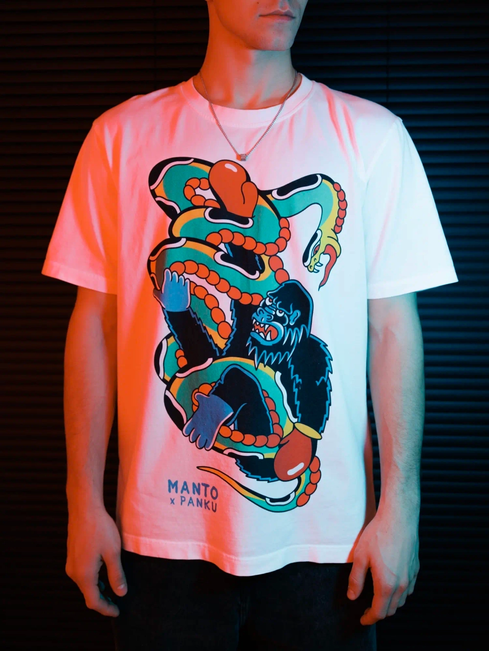 Футболка MANTO x Panku t-shirt STRUGGLE белая