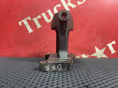 Кронштейн двигателя правый 2020г.