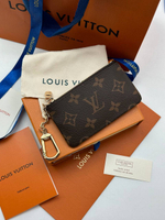 Ключница Louis Vuitton