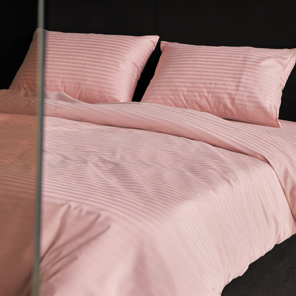 Комплект постельного белья розовый полосатый ЕВРО с наволочками 50/70 и 70/70