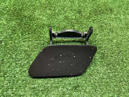 Крышка форсунки левая Audi Q5 1 8R (2012-2017)