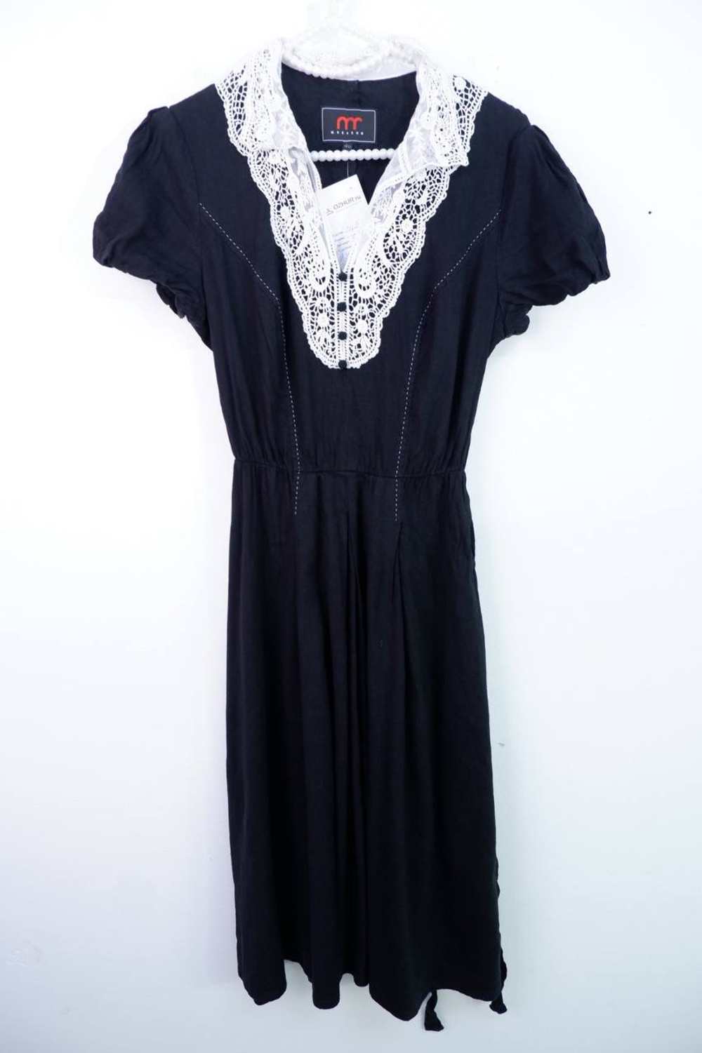 Платье M. Reason с кружевным воротничком, визуально на 46 размер