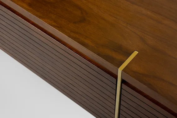 Тумба под ТВ Malibu, 200х50 см, шпон американского ореха