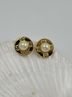 Клипсы с «жемчугом» Givenchy