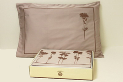 Элитное постельное белье Гербарий лаванда от Bovi Португалия фото