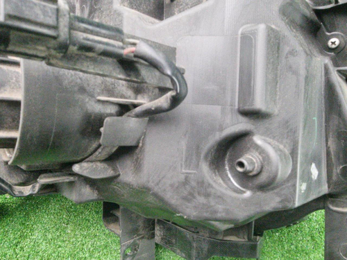 Фара левая Nissan X-Trail Т31 (2010-2015) ксенон