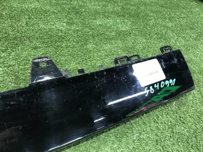 Накладка переднего бампера Mercedes GLE C292 (2015-2019) AMG