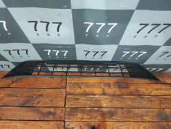 Решетка переднего бампера Volkswagen Polo 6 20-нв Б/У Оригинал 6N5853677