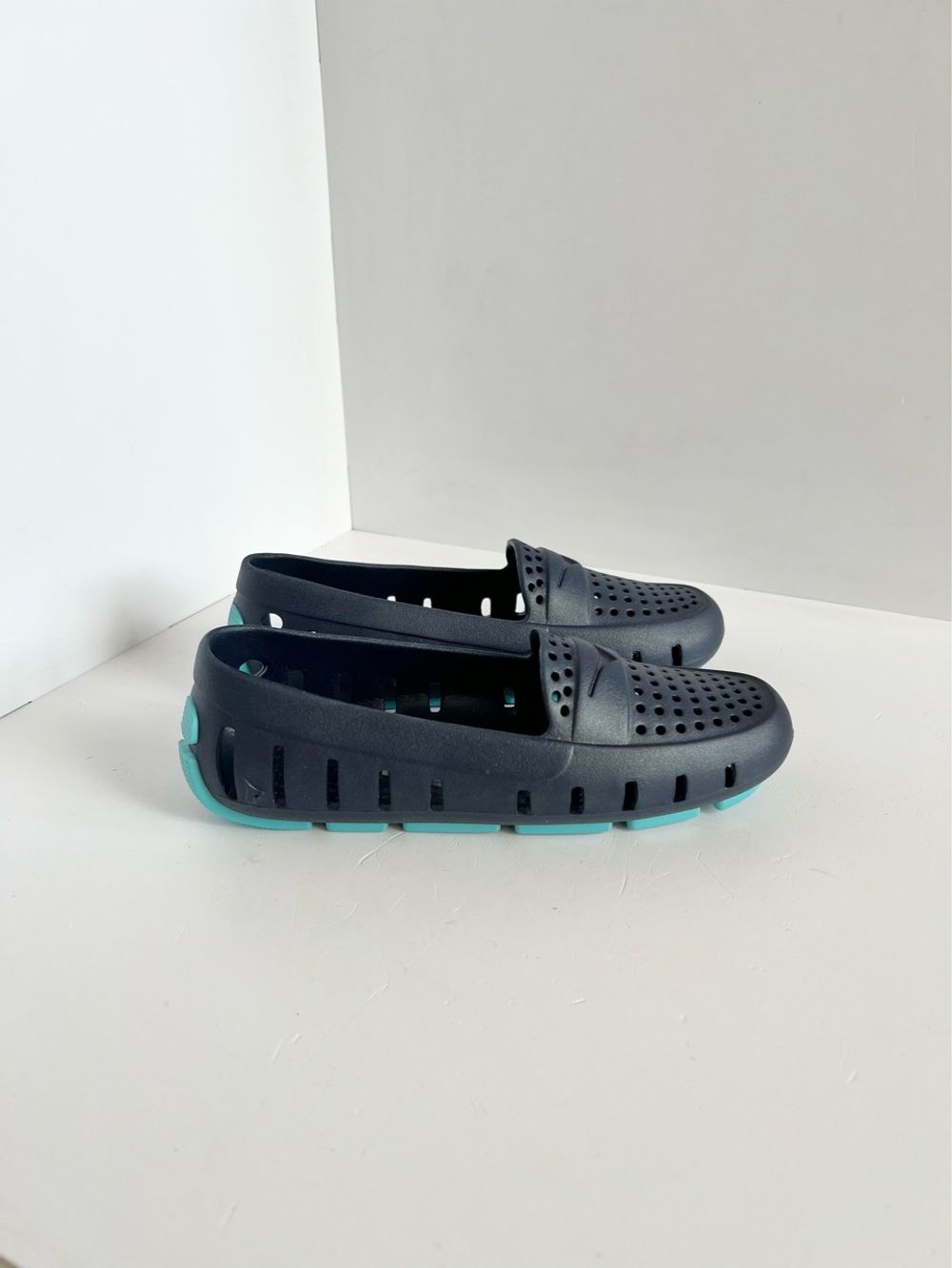 Новые резиновые лоферы Floafers, 35
