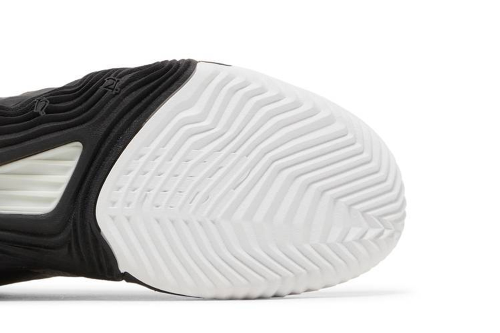 Кроссовки New Balance Kawhi 2