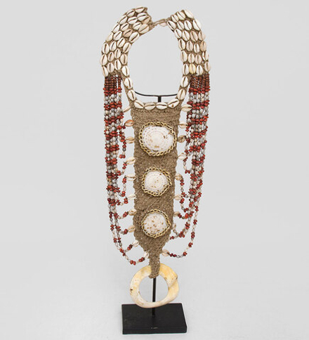 26-022 Ожерелье аборигена (Папуа)