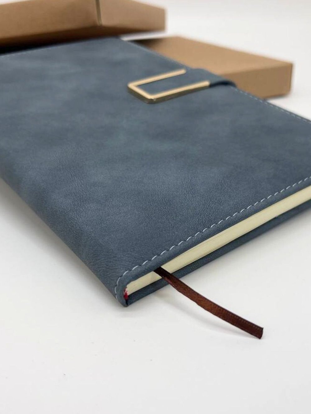 Блокнот А5 в коробке серый линейка 60л (88447)