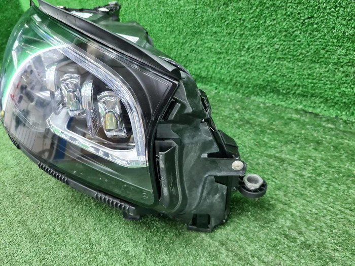 Фара правая Mercedes GLS x167 19-23 Multibeam LED