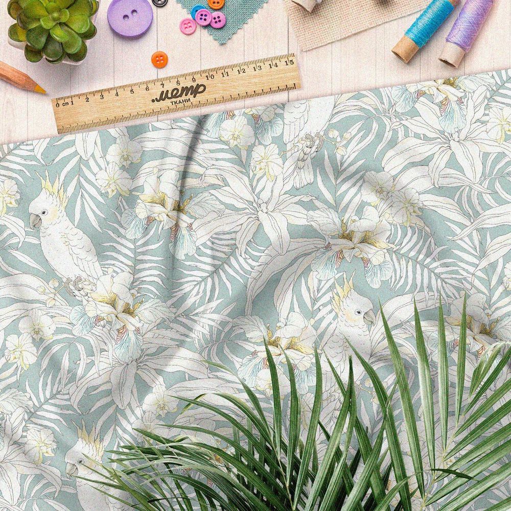 Ткань мембрана попугай в листьях белые