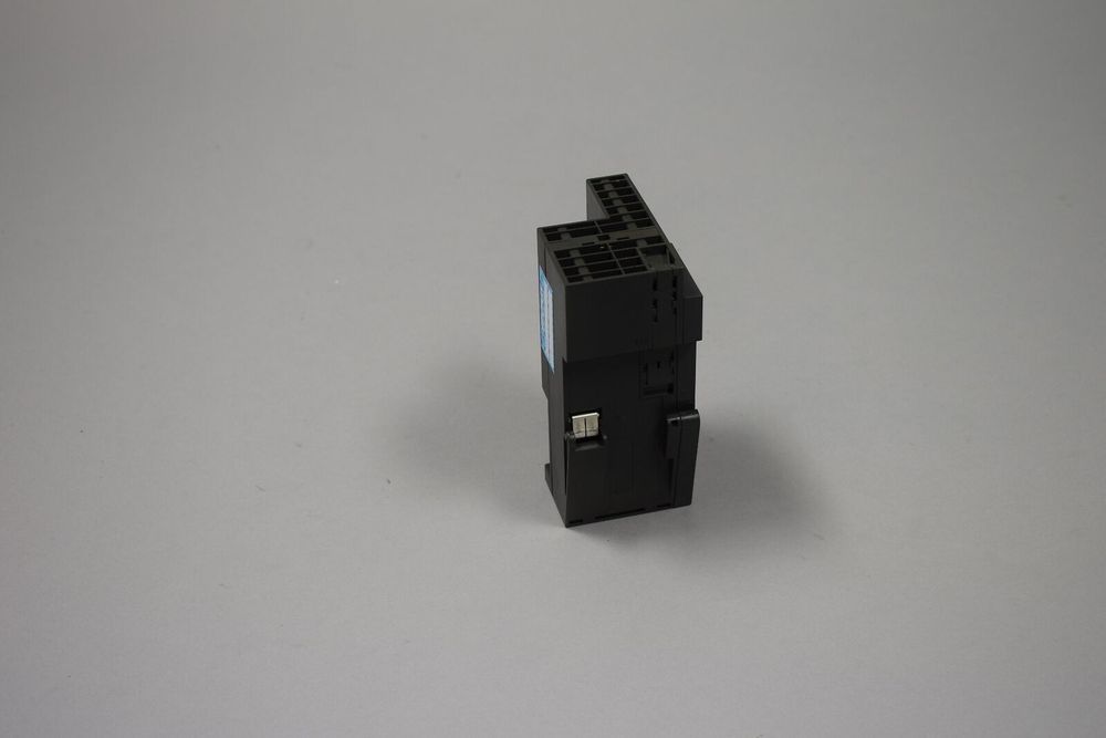 Б/у SIEMENS 6ES7151-1AA02-0AB0