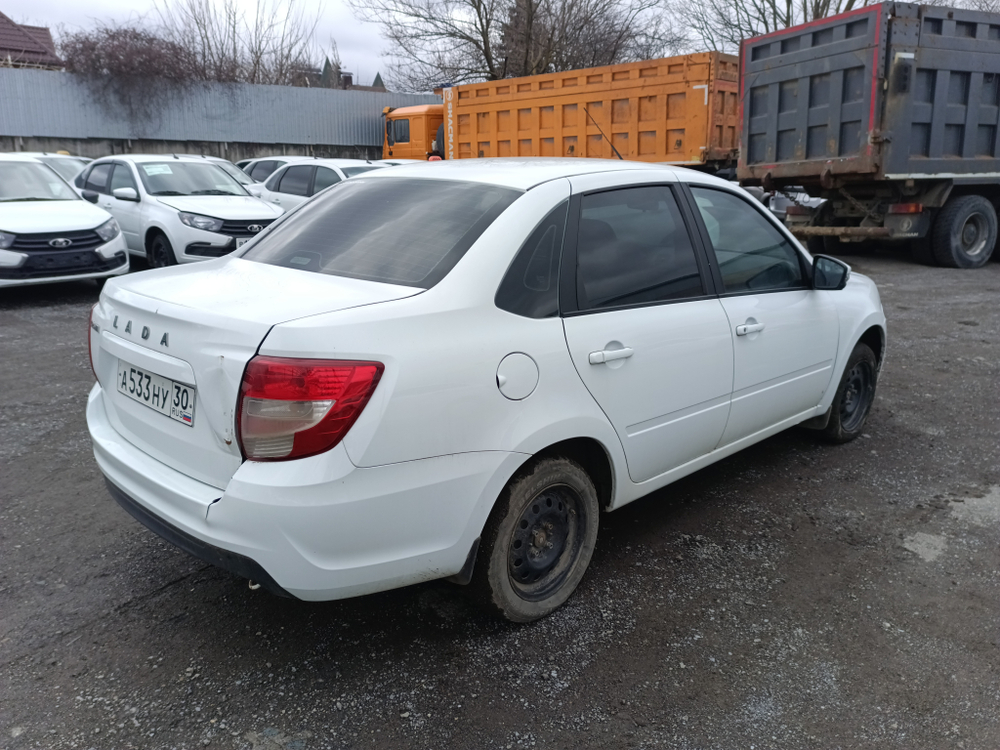 LADA GRANTA Classic 1.6 90hp 5MT