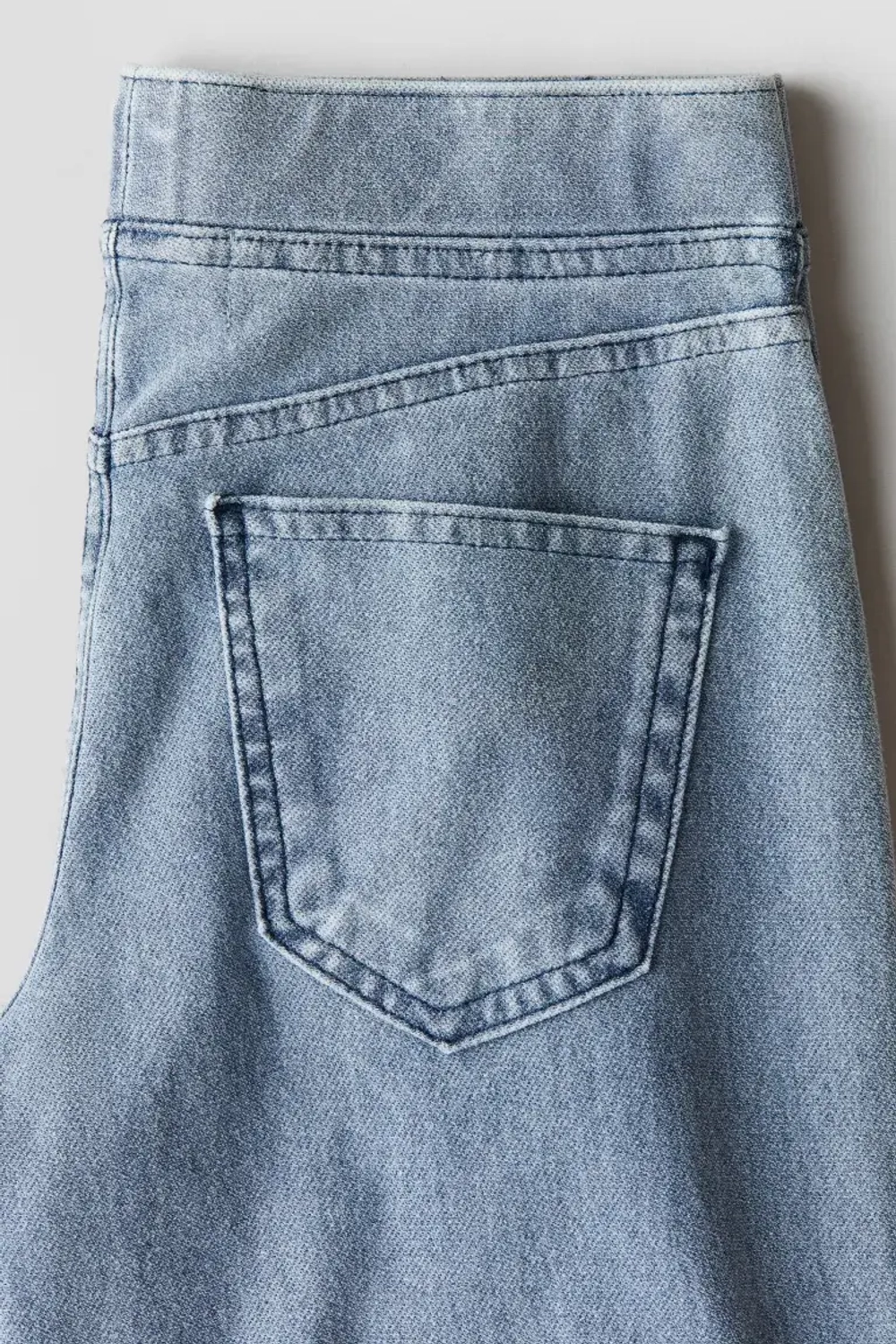 H&M Брюки широкого кроя, светло-синий