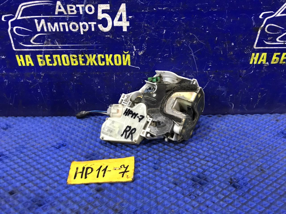 Замок двери задней правой NISSAN PRIMERA 1998