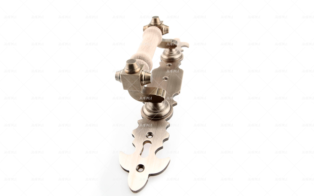 Ручка большая на дверь