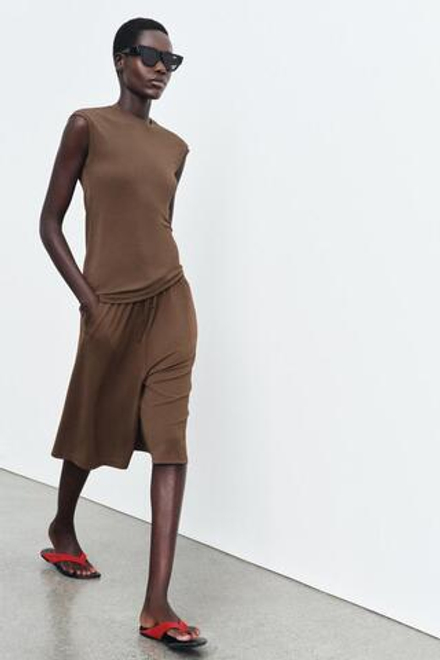 ZARA ДЛИННЫЕ СВОБОДНЫЕ ШОРТЫ-БЕРМУДЫ, КОРИЧНЕВЫЙ