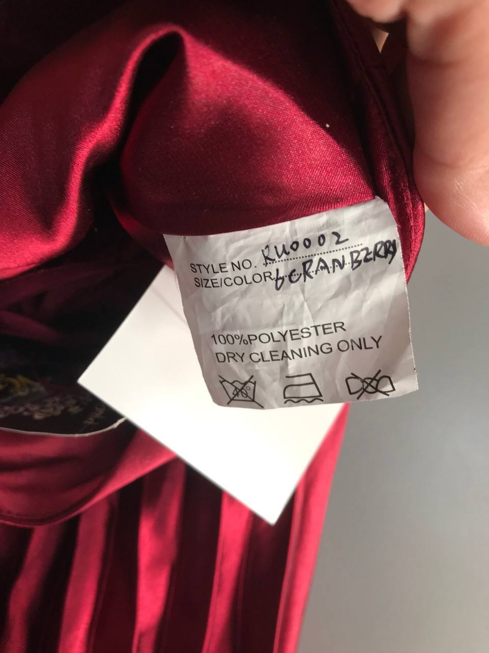 Платье для торжественного случая, визуально 42 размер, новое