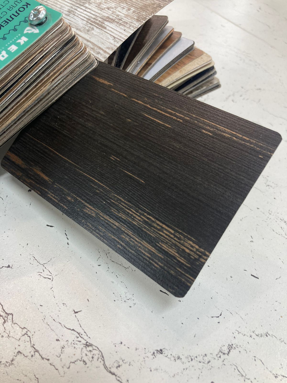 Столешница Черная сосна 2 кат 3050*600*40 /7030/