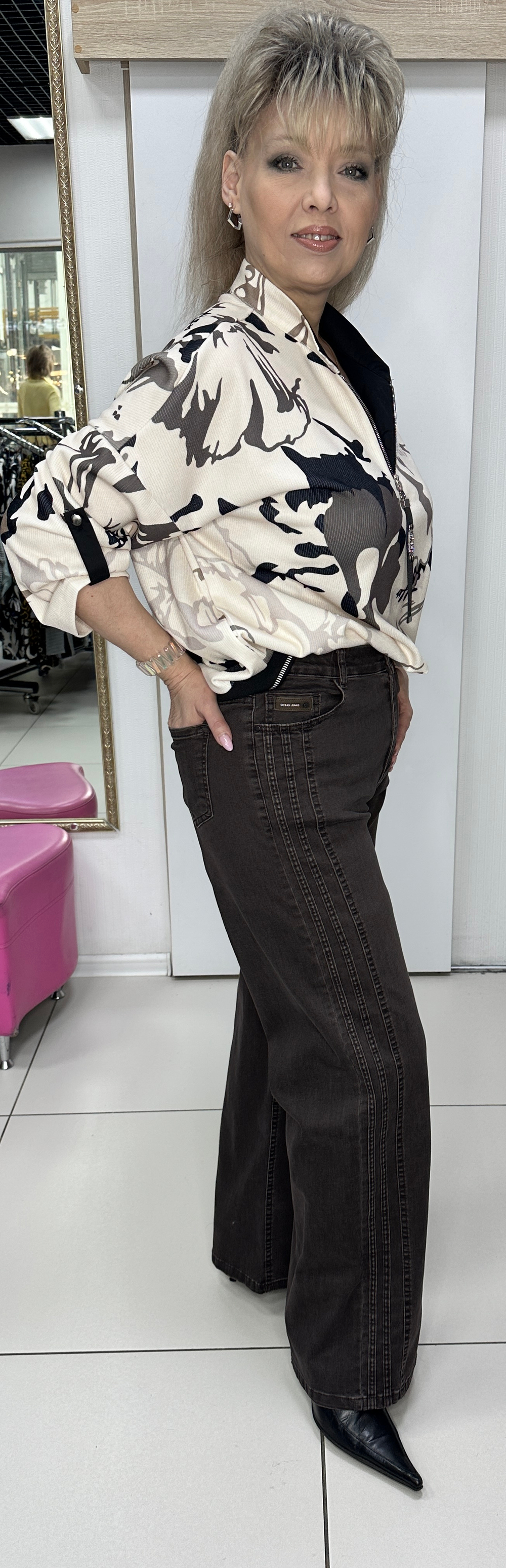 Брюки шоколадного цвета с двойными лампасами