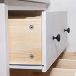 Белый деревянный комод Хермес с 3 ящиками с металлическими ручками, комод на ножках для игрушек, из массива дерева