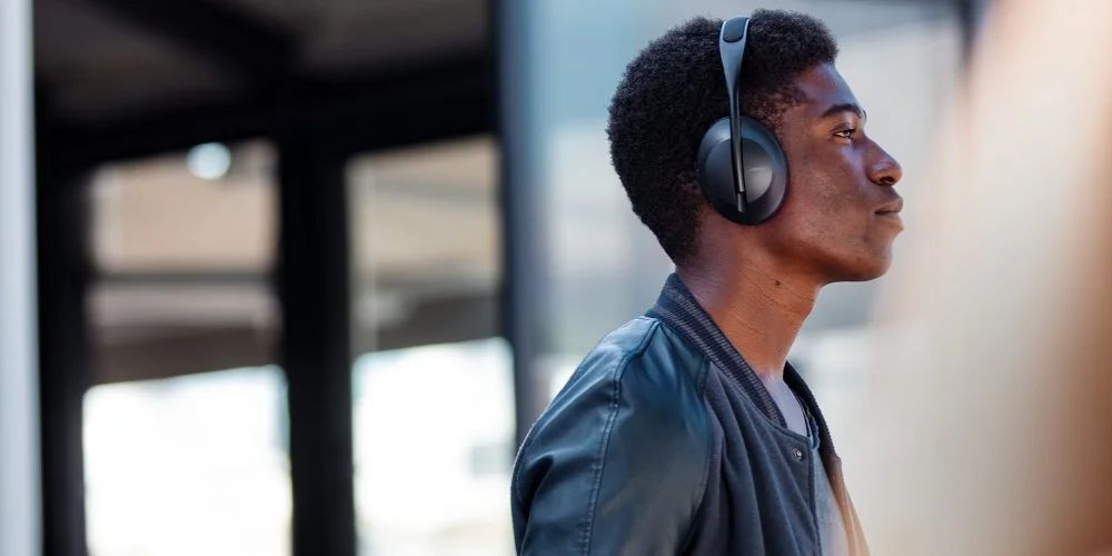 Беспроводные наушники Bose NOISE CANCELLING HDPHS 700
