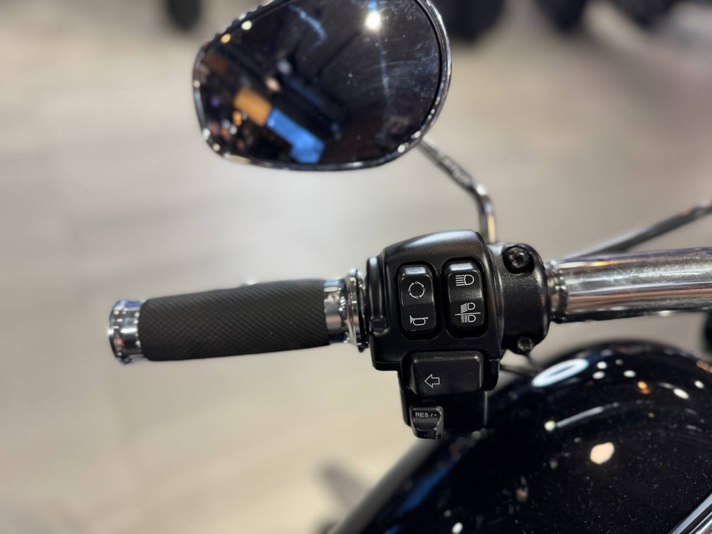 Harley-Davidson BREAKOUT 117 (Vivid Black) с НДС