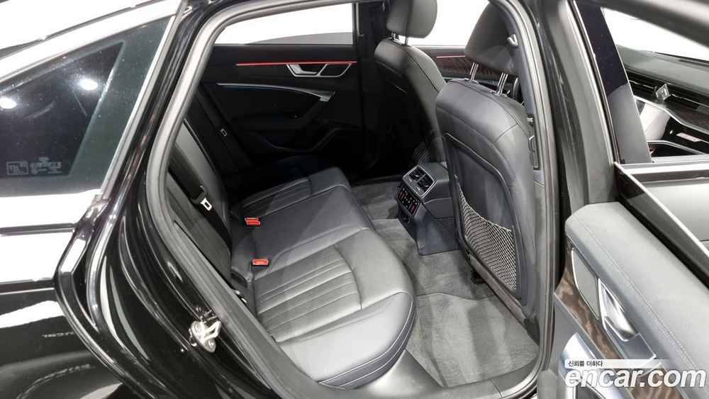 Audi A6 (C8) 45 TFSI Quattro Premium (10.2019)