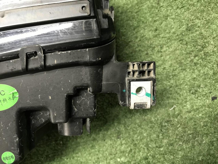 ДХО правый Zeekr 009 (2022-н.в.) LED