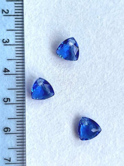 6434-saphire Кристалл "Треугольник" 8мм, синий прозрачный